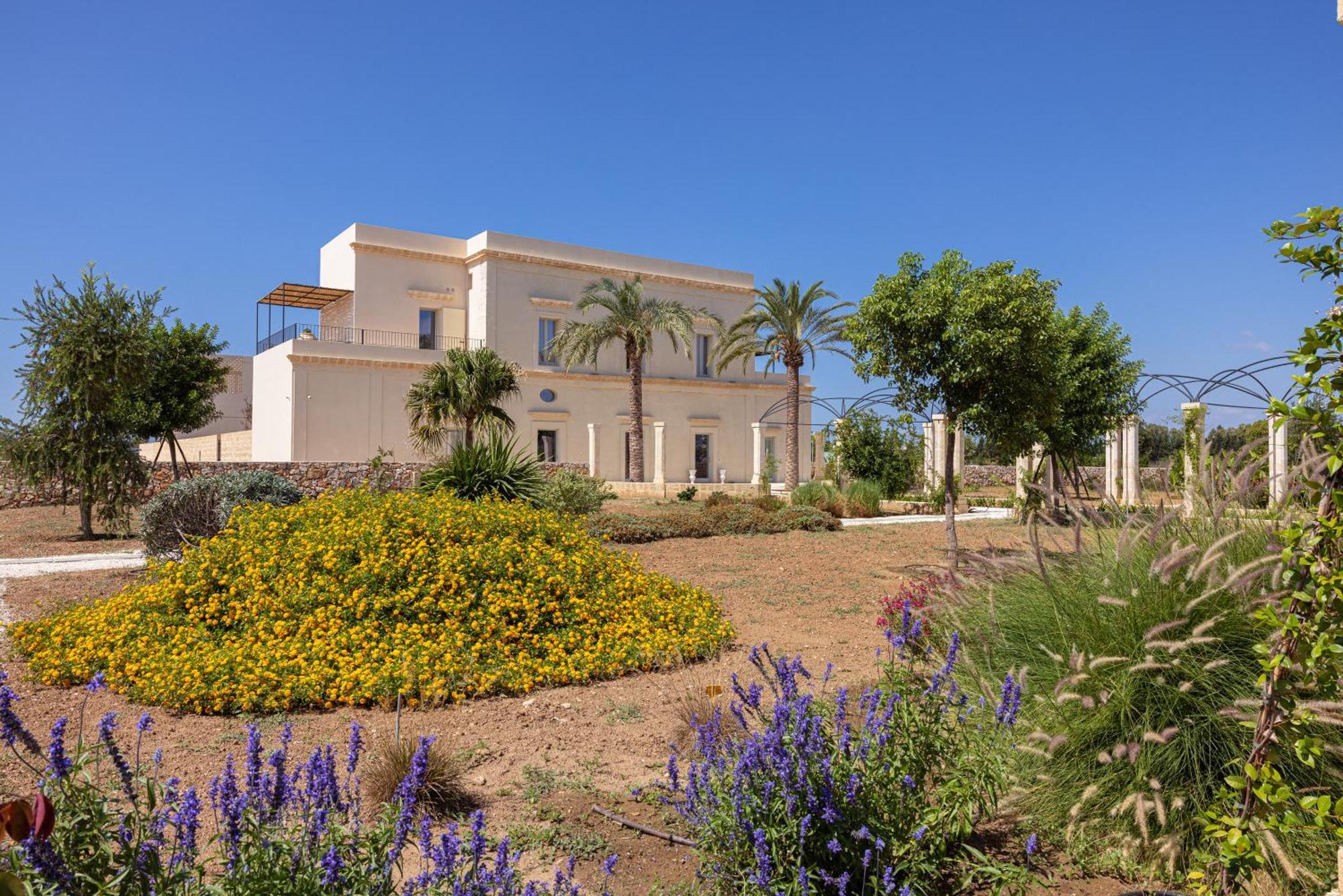 Bed and Breakfast Il Giardino Grande - Dimora In Salento Parabita Exterior foto